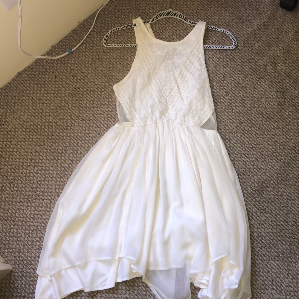 White/beige color Hollister dress!